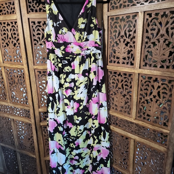 Old Navy Dresses & Skirts - Old Navy Floral Maxi Dress - Pink, Yellow, Black